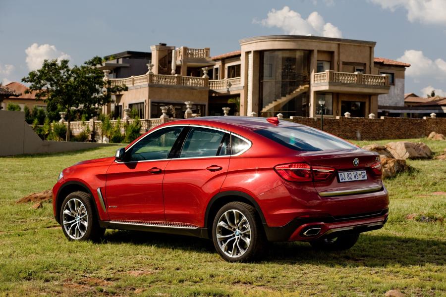  BMW X6 xDrive5.0i 2015 года  (ZA) (фото 9 из 30)